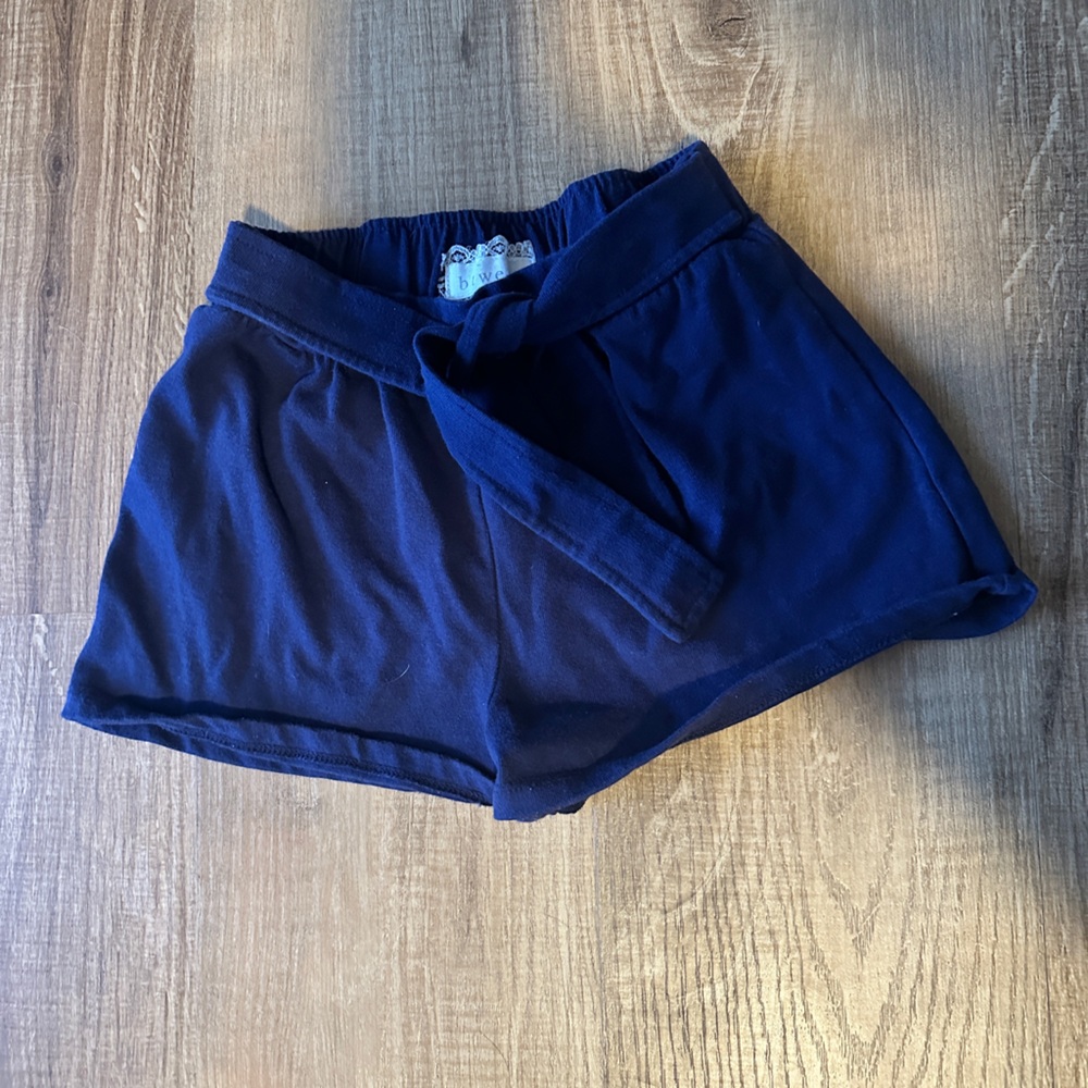 Girls size‎ 7 Btween Navy Blue Tie Shorts